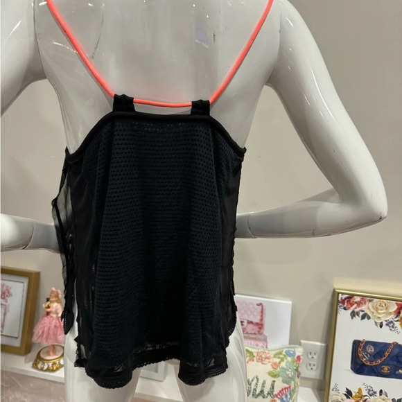 NWOT Free People drawstring strap crop tank by FP Movement in Sz : M - Picture 6 of 15